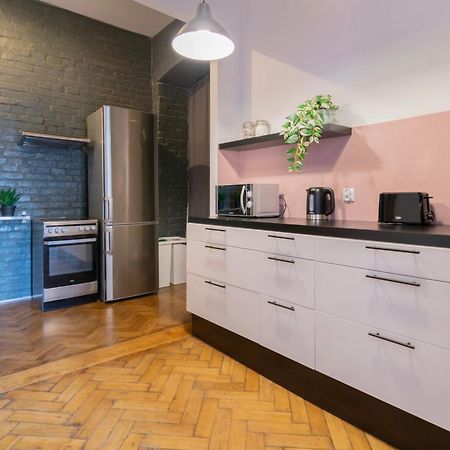 Apartments Studencka Street, Next To Planty Park Cracovie Extérieur photo