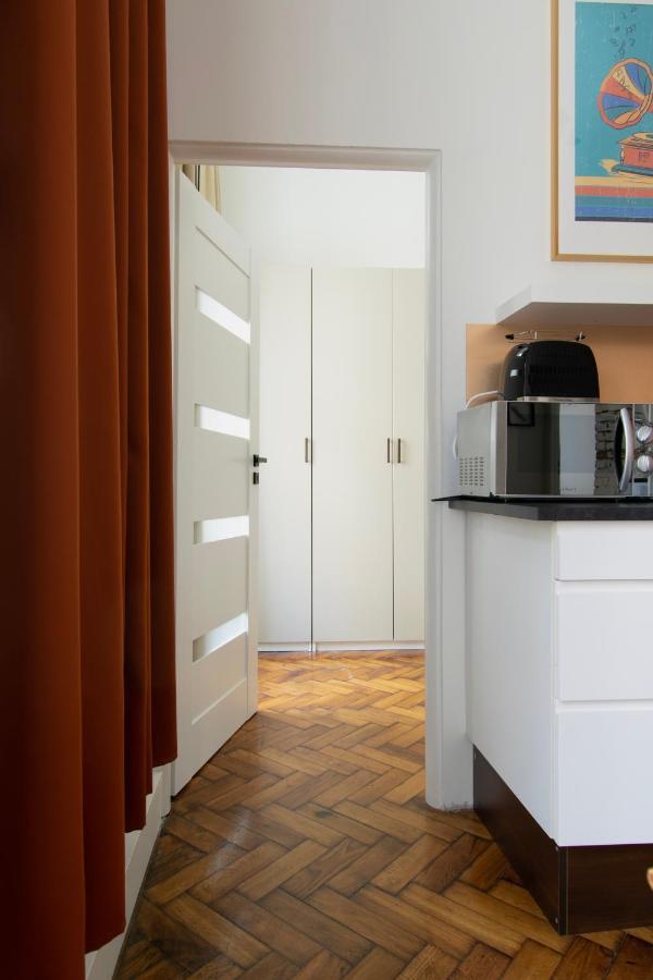 Apartments Studencka Street, Next To Planty Park Cracovie Extérieur photo