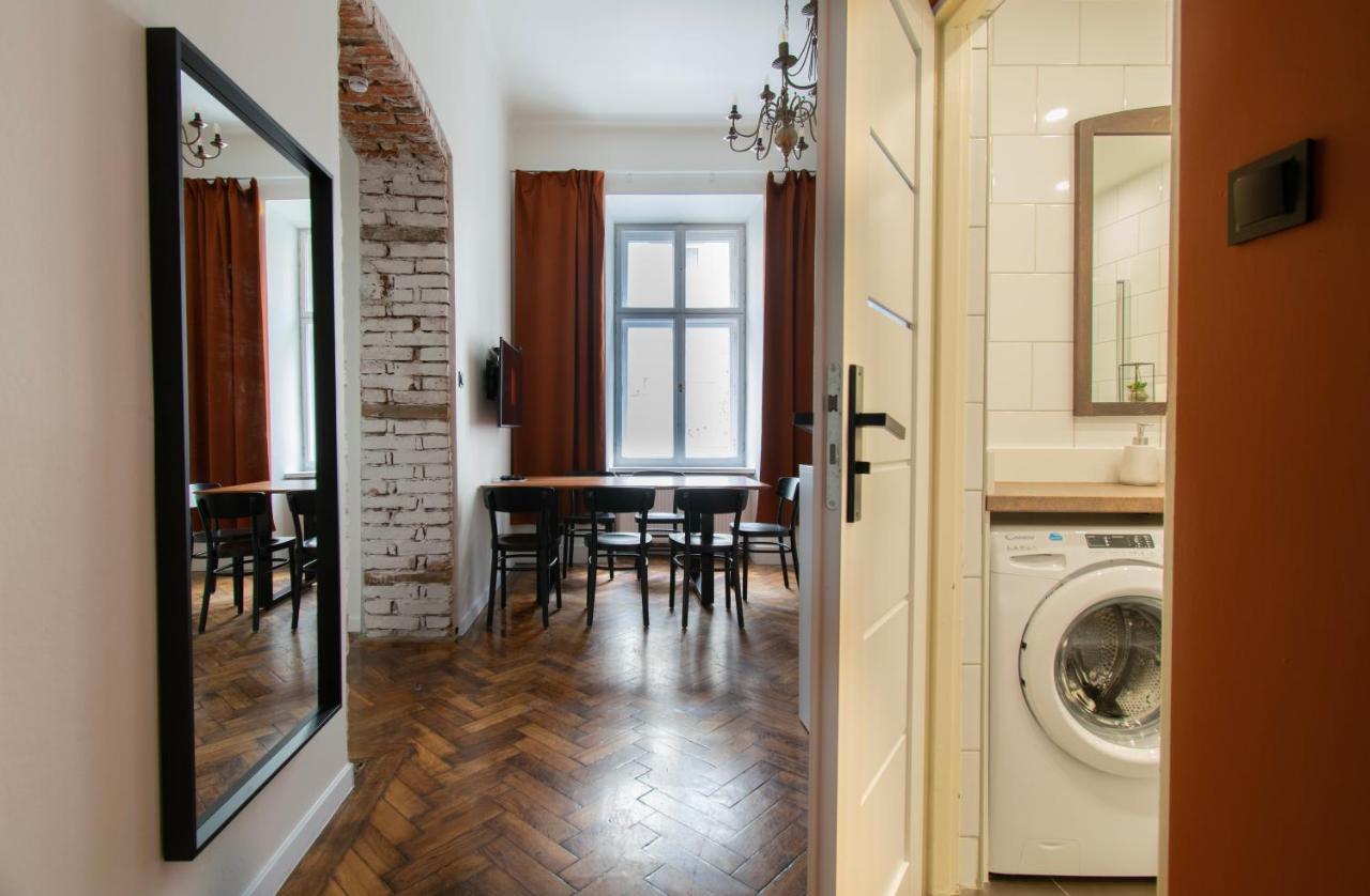 Apartments Studencka Street, Next To Planty Park Cracovie Extérieur photo