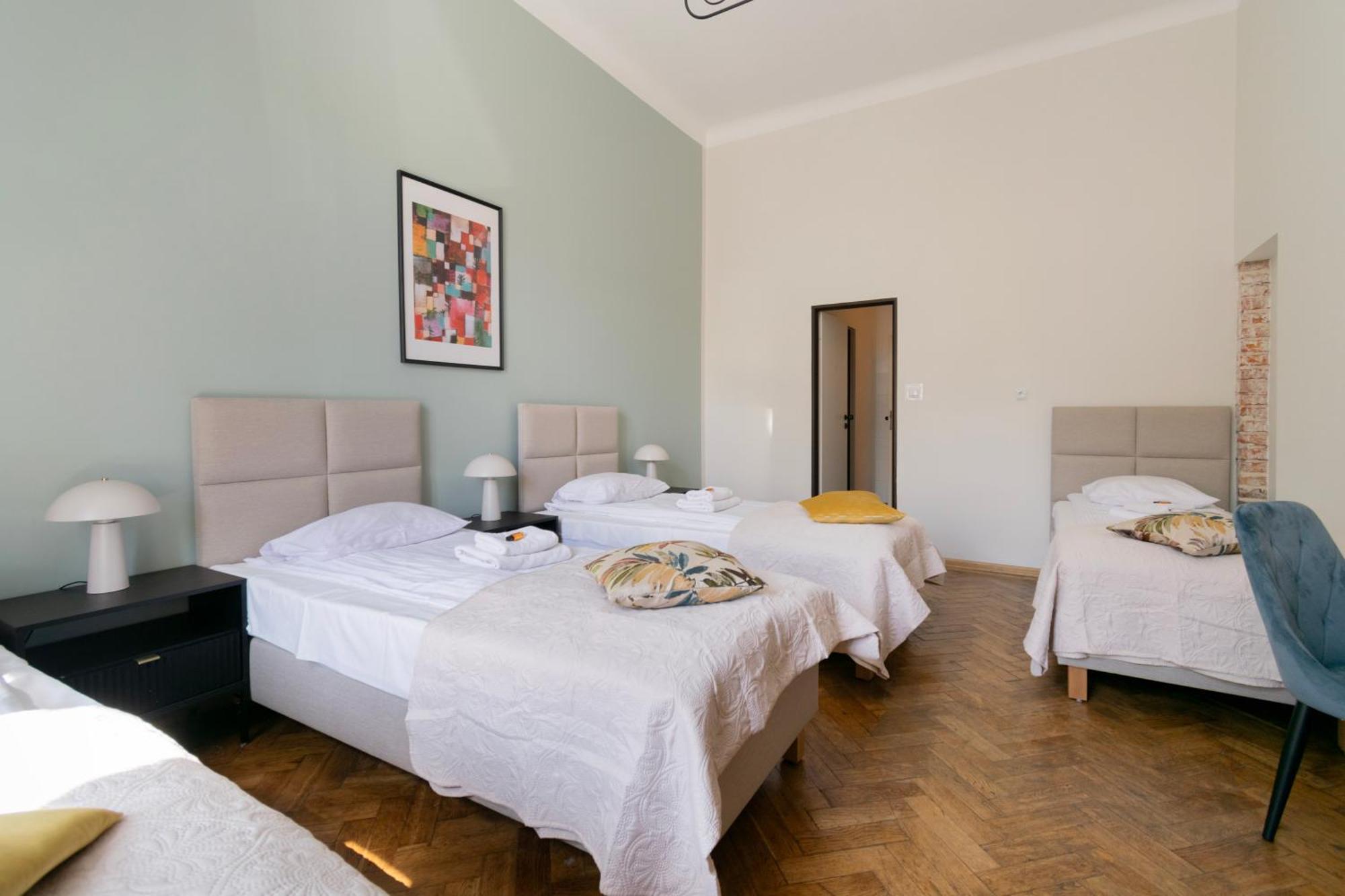 Apartments Studencka Street, Next To Planty Park Cracovie Extérieur photo