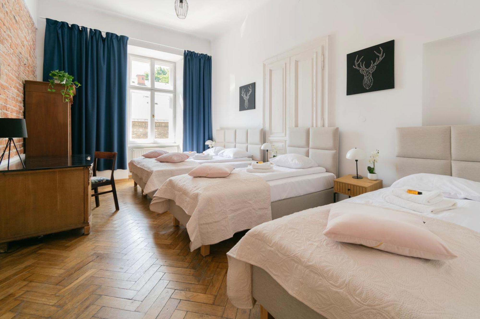 Apartments Studencka Street, Next To Planty Park Cracovie Extérieur photo