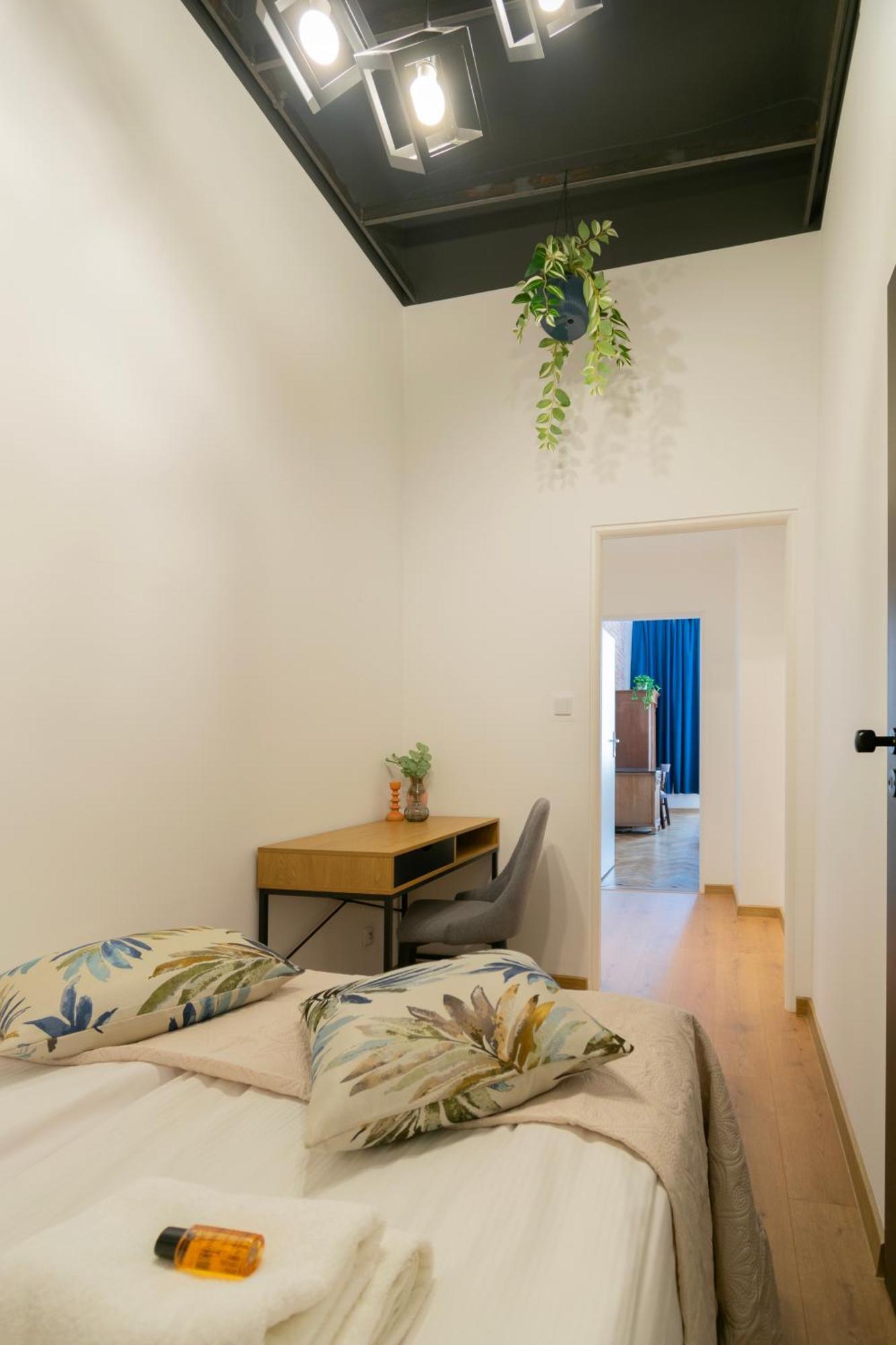 Apartments Studencka Street, Next To Planty Park Cracovie Extérieur photo
